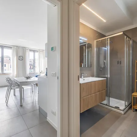 Cadorna House In Daire