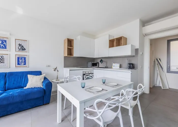 Cadorna House In * Mediolan