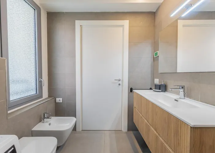 Apartament Cadorna House In Mediolan