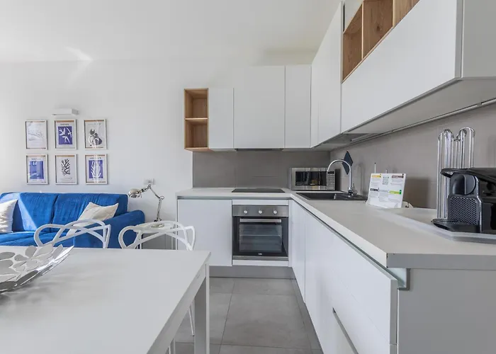 Cadorna House In Apartament